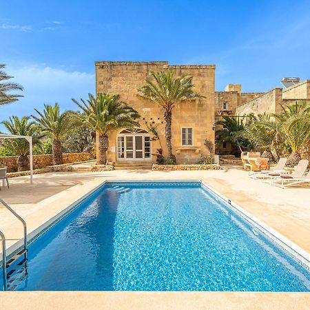 Sinjura Holiday Home Xagħra Esterno foto