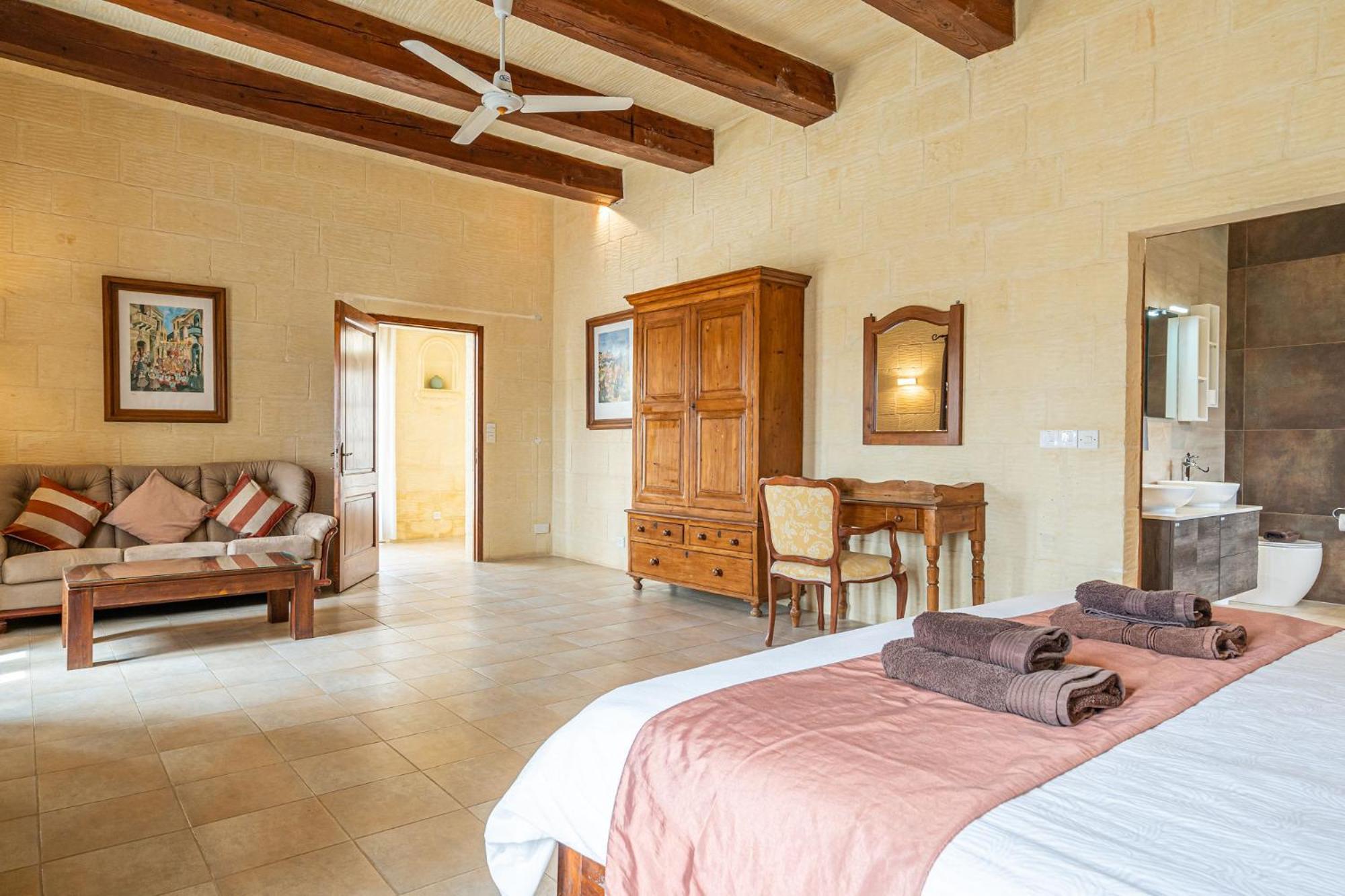 Sinjura Holiday Home Xagħra Esterno foto