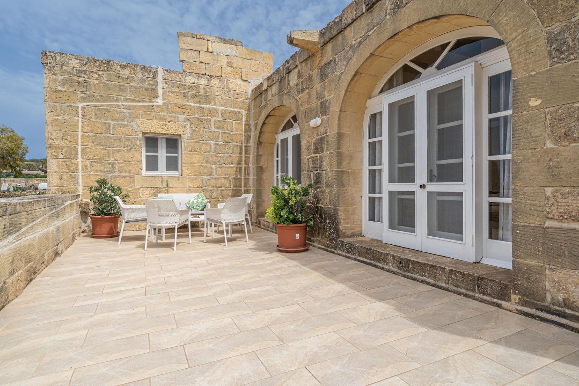 Sinjura Holiday Home Xagħra Esterno foto