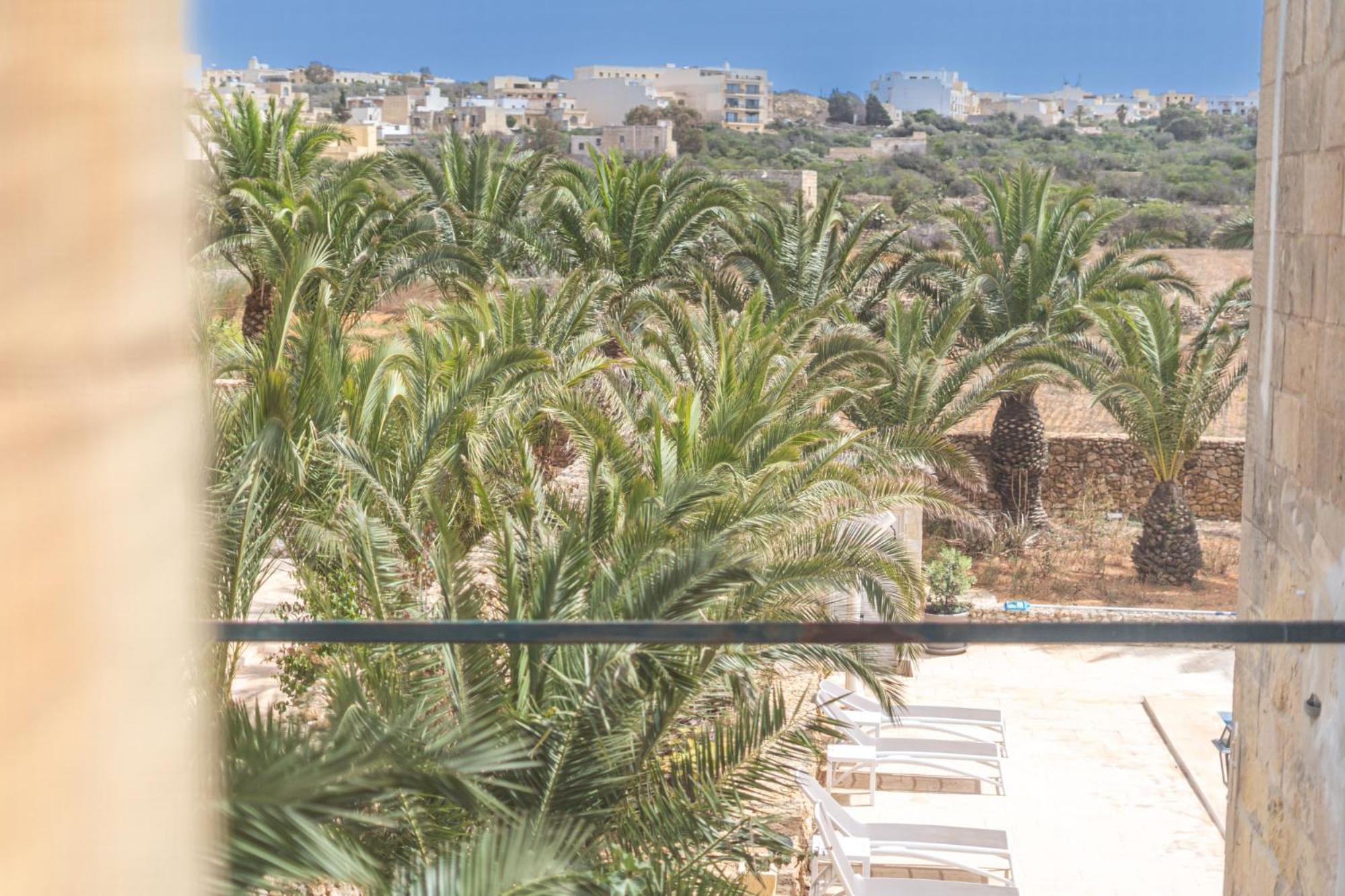 Sinjura Holiday Home Xagħra Esterno foto