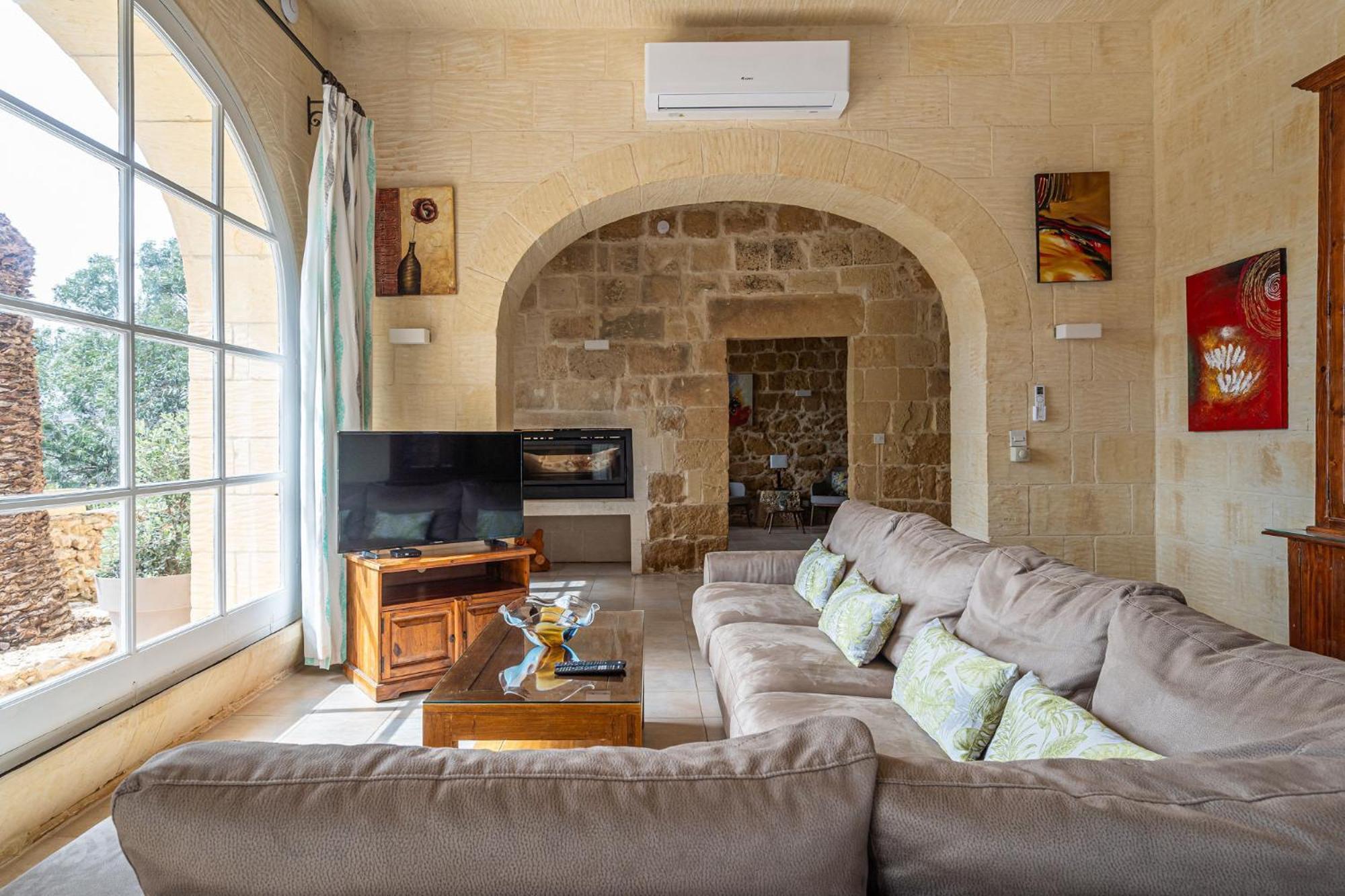 Sinjura Holiday Home Xagħra Esterno foto
